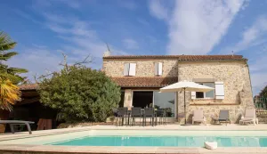 Image of Rental in Nerac en Albret, stone built house, detached, renovated.