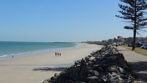 Image of Glenelg - Marina Retreat