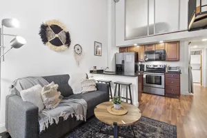 Image of Cozy Loft Free w Gym, Garden, Wifi, Target Next Door, Central location