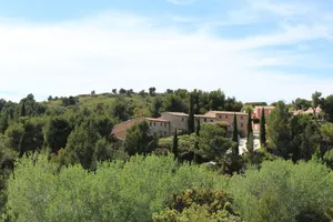 Image of Charming Mazet on the aqueduct-beautiful terrace and communal pool- Vallée des Baux
