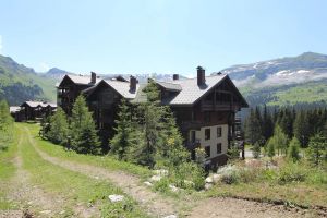 Image of South facing 2-bed apartment with fireplace, Terrasses dEos