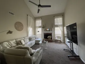 Image of Spacious 4 Bedroom home that sleeps up to 10  guest