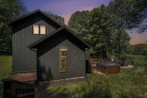 Image of 18 acres | Arcades | Heated Pool | Hot Tub | Pond