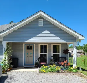 Image of Close to Beach and so affordable! Too many amenities to list!