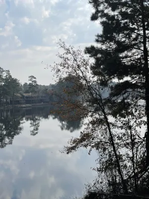 Image of LAKE FRONT GUESTHOUSE