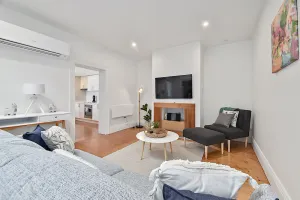 Image of Character cottage on CBD fringe
