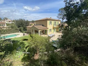 Image of Villa Haut de Gamme Piscine Chauffée,borne Tesla Proche mer et Golf