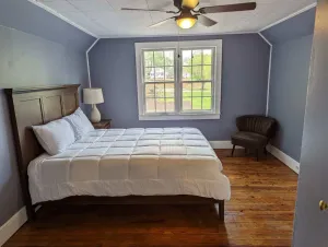 Image of Spacious Country Comfy Living in Yadkin Valley Wineries, Askew Winery, Downtown!