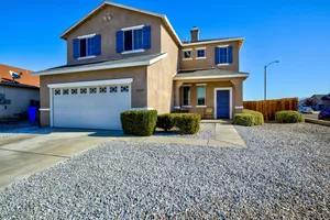 Image of Cozy and Family Friendly Spacious 5 Bedroom Home