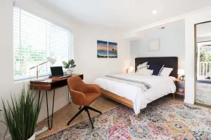 Image of Garden Suite - 10 mins to Beach and LAX