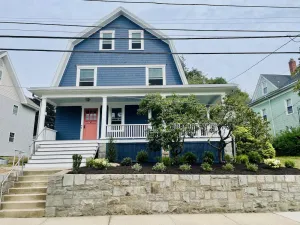 Image of Beautifully Remodeled Family Size Apartment, Ideal for Downtown & Beach Getaway