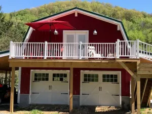 Image of Alpaca Retreat Off-Grid Farmstay - No WIFI, sketchy cell service. Unwind & Relax