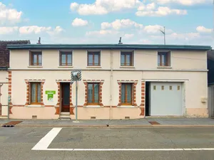 Image of Maison spacieuse avec jardin, BBQ, table de ping-pong, proche commerces, pour 9 personnes et bébés - FR-1-581-96