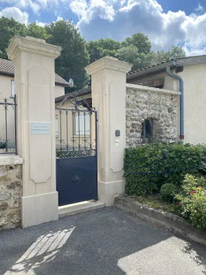 Image of Isabelle's Country House