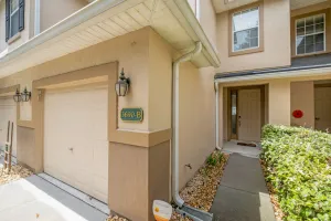 Image of Beautiful and spacious townhome in Jacksonville