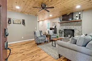 Image of Modern, comfortable, family retreat