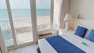 Image of Island Inn Beach Resort