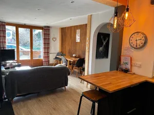 Image of Lovely 2 Bed Apartment in Morzine with garden