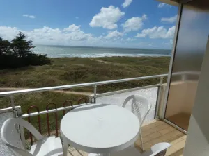 Image of Appartement face océan à Notre-Dame-de-Monts, balcon, parking, animaux OK, accès direct plage - FR-1-540-226