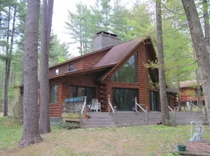 Image of 2500 sq ft Log Home  8+  people heated pool near LG village 30 min to Saratoga