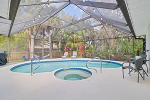 Image of 'Casa Bella' Florida Getaway w\/Heated Spa & Grill