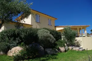 Image of spacious villa with pool, near the most beautiful sites of Corsica