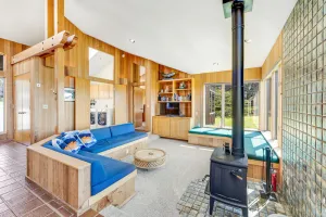 Image of Gorgeous House with Ocean Views & Shared Pools plus Nearby Beach & Bluff Trail