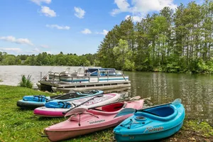 Image of Lakefront, Hot Tub, Kayaks, Paddleboards, Pontoon
