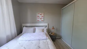 Image of Cosy + bright 1 bed APT in Lane Cove!