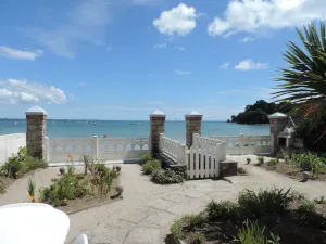 Image of Superb villa directly on the beach