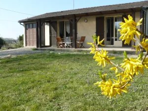 Image of Maison Entre Prés et Bois