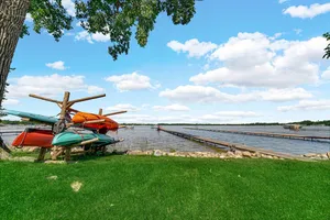 Image of Hampton House - Lakefront\/Pier\/Kayaks\/Outdoor Bar