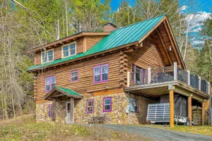 Image of Amazing home on 90 acres - dog-friendly - AC, fireplace & great mountain views