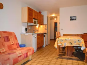 Image of 2-room cabin apartment, 300m from slopes\/shops, cleaning incl., parking