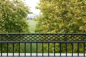 Image of Penthouse 5 mins walk to City Centre & Colleges with Balcony & Sleeps 6