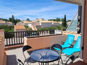 Image of plage, agréable, refait à neuf, top lit, hôte réactif, terrasse, soleil, paisible.
