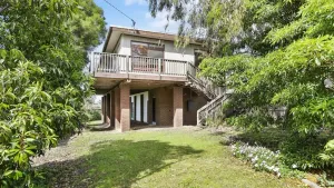 Image of Inveray Beach House 11