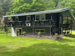 Image of Charming Retreat on Fishing Creek Near Rickets Glen & Bloomsburg
