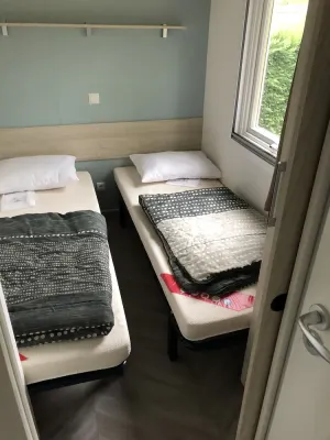 Image of Mobile home 6\/8 people Camping les Charmettes, quiet location.