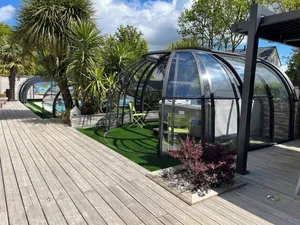 Image of A qq km of the Gulf of Morbihan and the ocean with indoor heated swimming pool