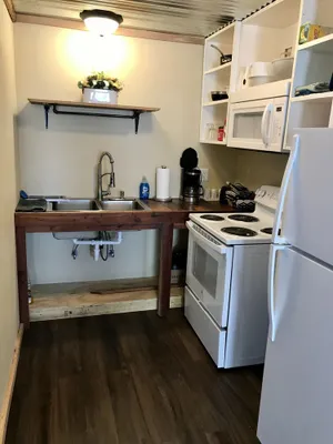 Image of Comfortable Studio apartment with huge screened in porch