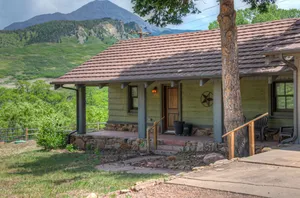 Image of Elegant Guest House on Cuchara River
