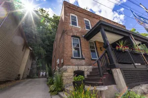 Image of Historic Downtown townhouse