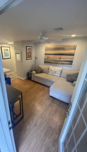 Image of 1 block from Boardwalk! Parking & Beach Passes. Comfy Queen bed & sleeper sofa.