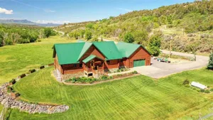 Image of Spacious Luxury Log Home - 25 Min to Skiing, Boating and Trails!