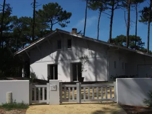 Image of Large family villa, Pyla-sur-Mer, Corniche district, 170 m²\/12 pers.