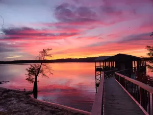 Image of Stunning 3 Bedroom Lake House on South Toledo Bend