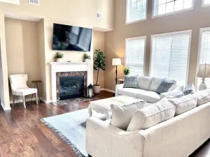 Image of Bluegrass Oasis - Entire house,12  guests, 5mi to KHP