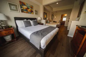 Image of 705H Luxury suite w\/ Pool view close to Universal Studios Orlando