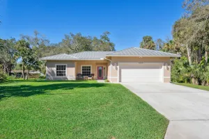Image of Quiet neighborhhood close to Mets spring training, beach & amenities